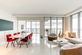 Stunning Ocean Views Riviera Beach Resort Condo!